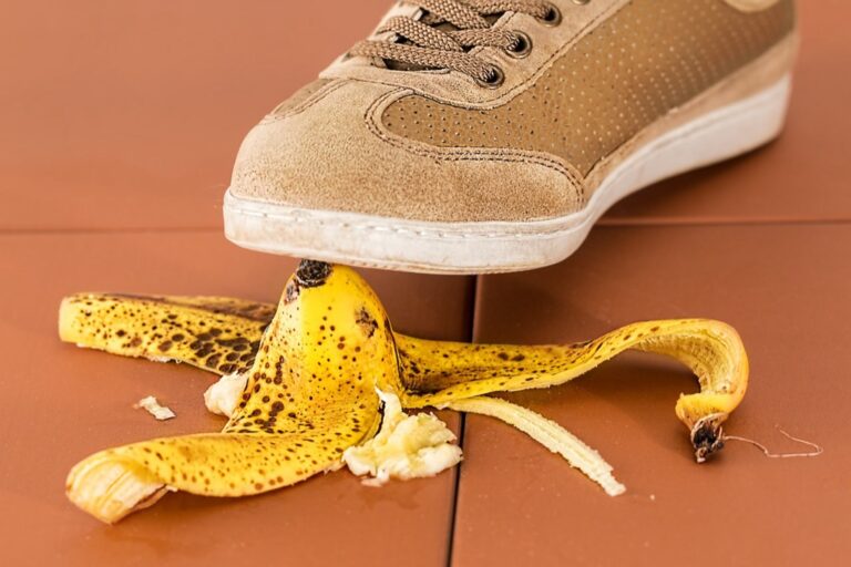 5 Insurance Risks of DIY Roof Repairs Most Homeowners Never Consider